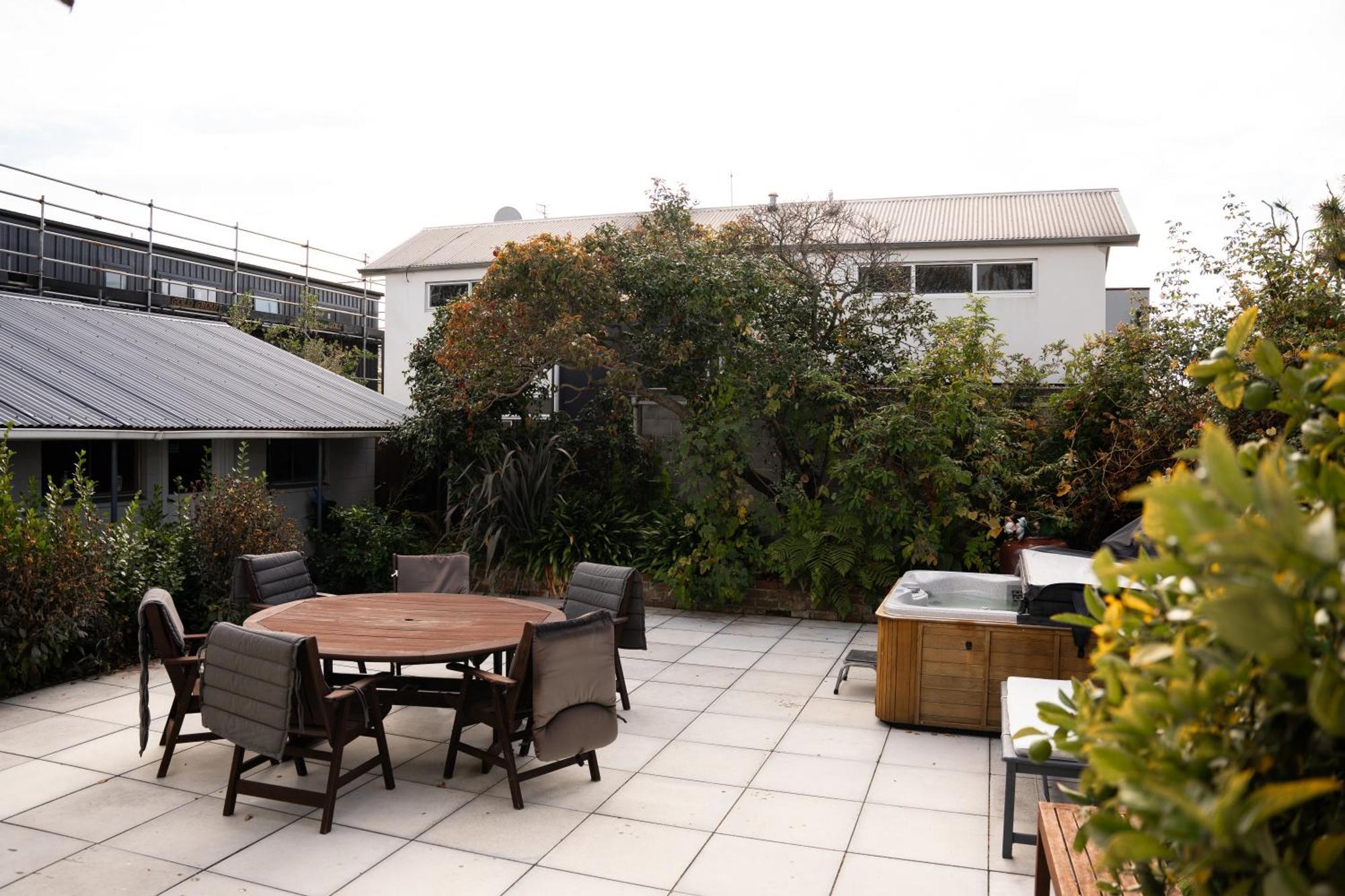 Charming 1920S Villa On Bealey Ave Christchurch Exterior photo